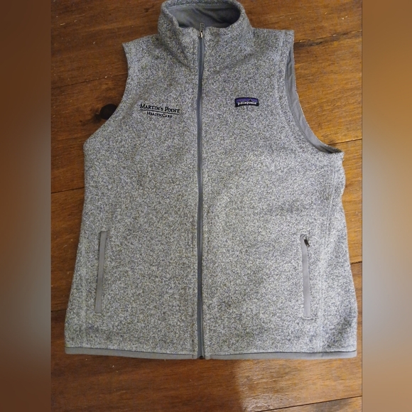 Patagonia Women's Lg Gray Company Logo Better Sweater Vest